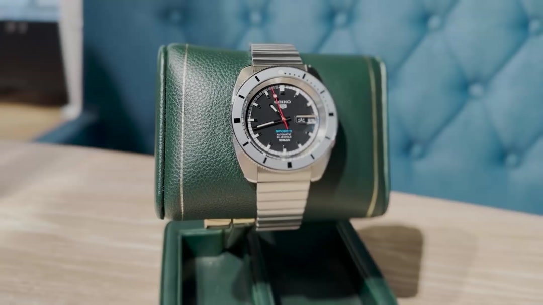17912330-4Min